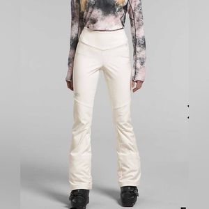 NWT The North Face Women's Fitted High Waist Snoga Pants White, Size 6.